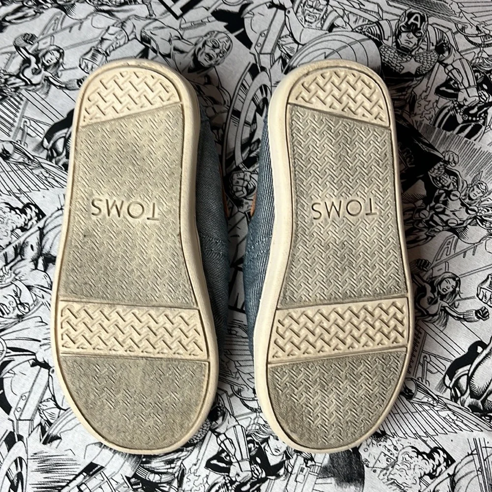 Toms T8 - Picture 3 of 4